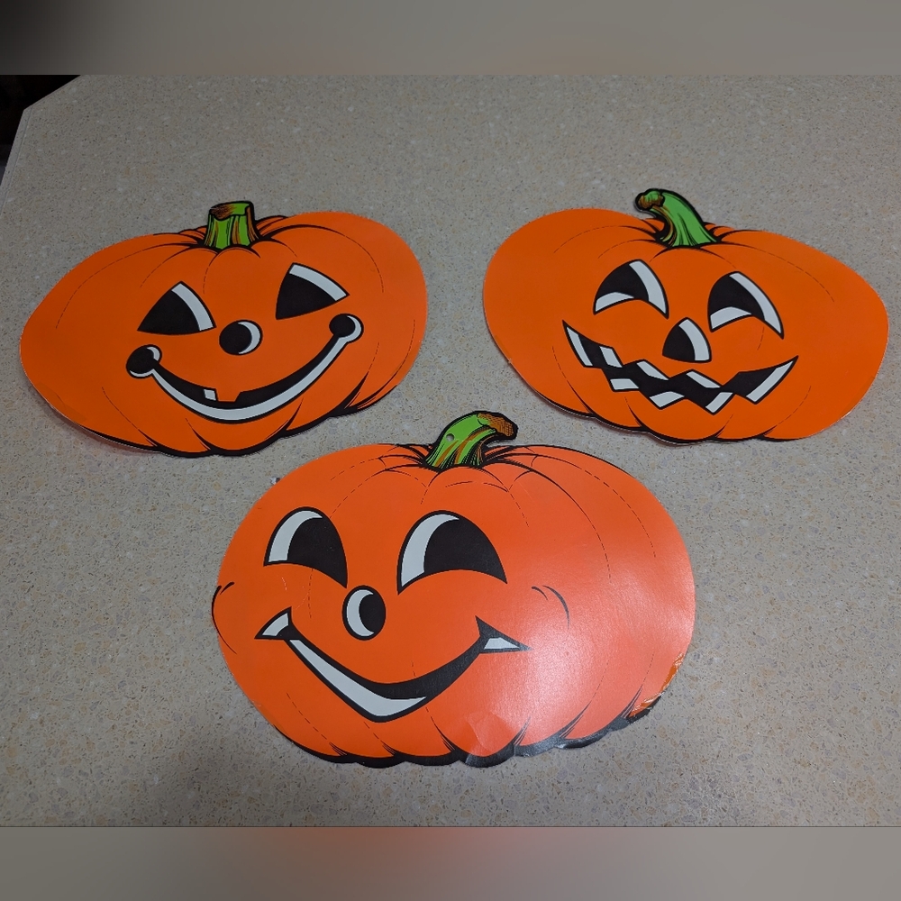 Vintage 1990 Beistle Halloween Decorations Pumpkin Lot Classic Jack O’ Lantern